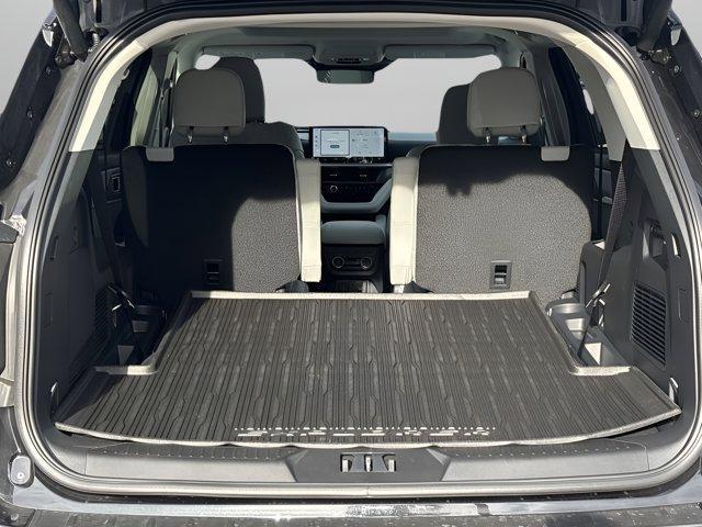 Photo of 2025 Agate Black Metallic Ford Explorer