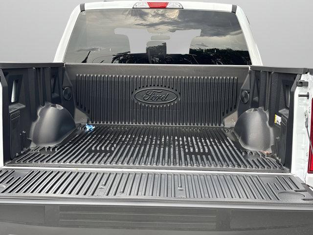 Photo of 2025 Oxford White Ford F-150
