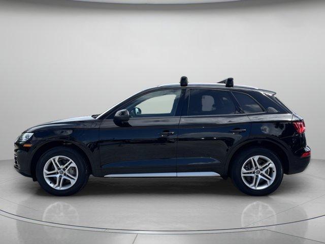 Photo of 2018 Brilliant Black Audi Q5
