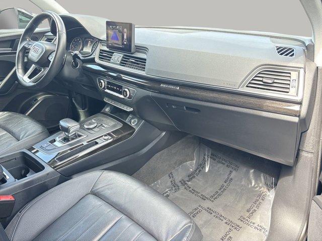 Photo of 2018 Brilliant Black Audi Q5