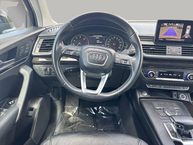 Photo of 2018 Brilliant Black Audi Q5