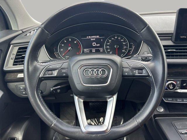 Photo of 2018 Brilliant Black Audi Q5