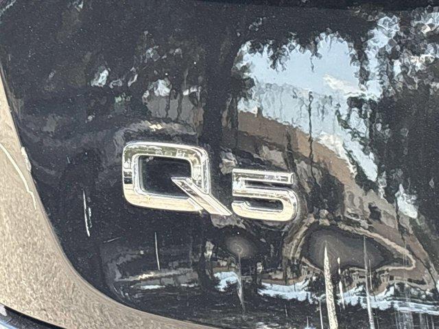 Photo of 2018 Brilliant Black Audi Q5