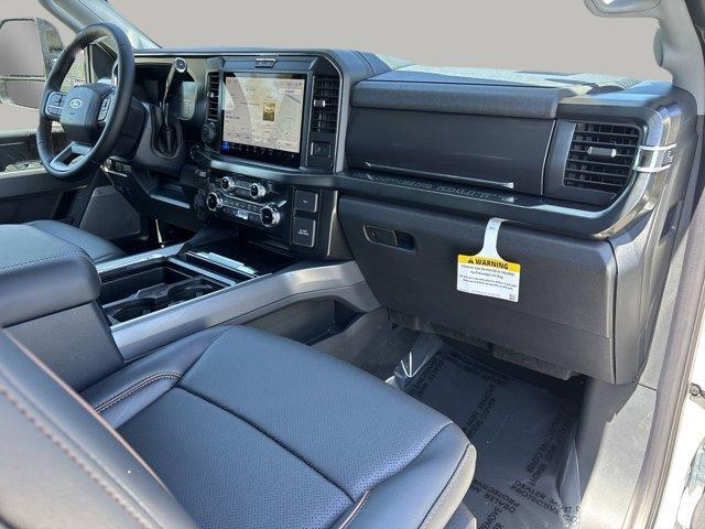 Photo of 2025 Star White Ford F-250