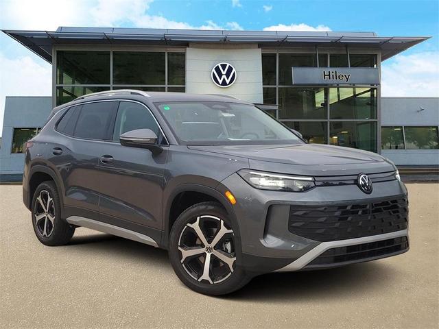 Photo of 2025 Platinum Gray Metallic Volkswagen Tiguan