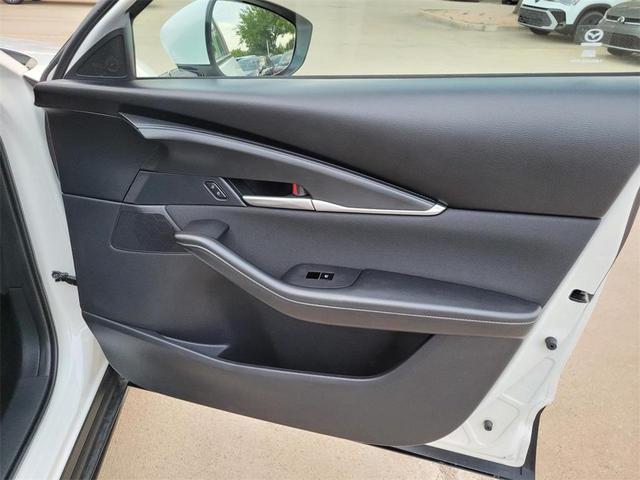 Photo of 2024 Snowflake White Pearl Mazda CX-30