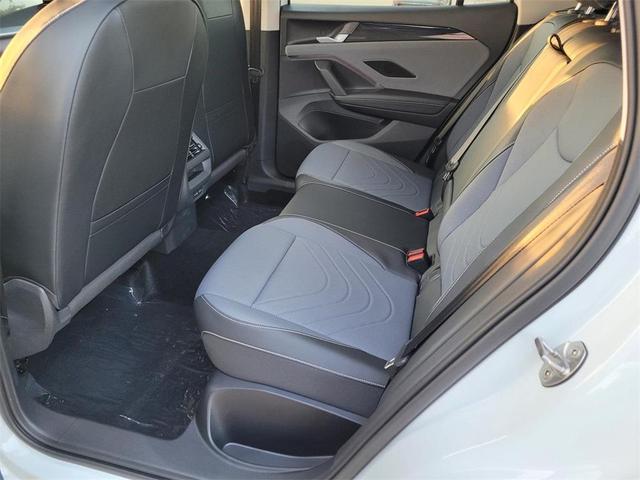 Photo of 2025 Pure White Volkswagen Tiguan
