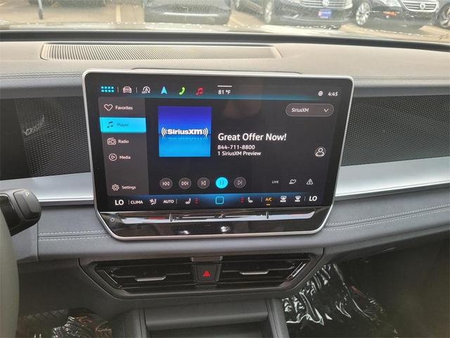 Photo of 2025 Platinum Gray Metallic Volkswagen Tiguan