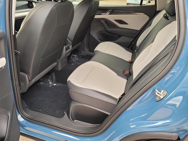 Photo of 2025 Monterey Blue Pearl Volkswagen Tiguan