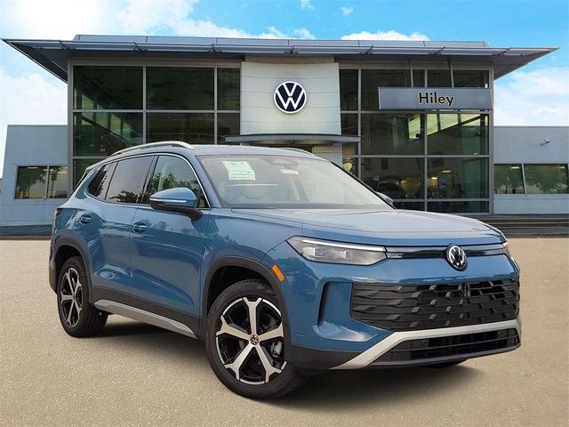 Photo of 2025 Monterey Blue Pearl Volkswagen Tiguan