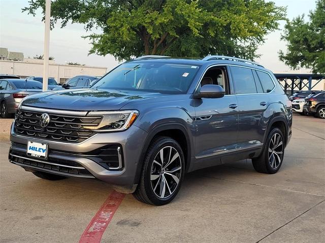 Photo of 2024 Platinum Gray Metallic Volkswagen Atlas