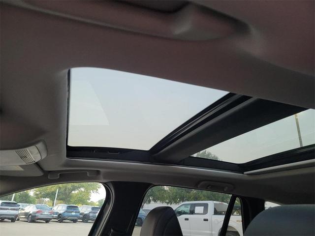 Photo of 2025 Ingot Blue Metallic Mazda CX-50