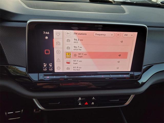 Photo of 2025 Pure Gray Volkswagen Atlas
