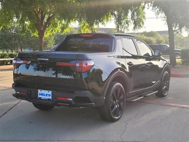 Photo of 2024 Phantom Black Hyundai SANTA CRUZ