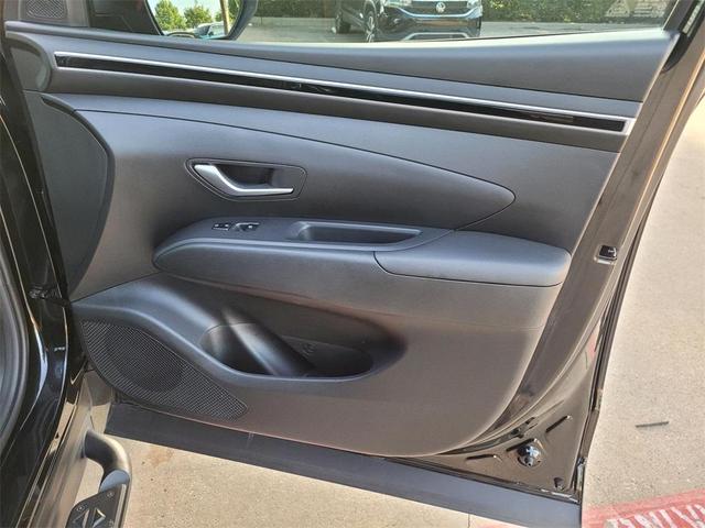 Photo of 2024 Phantom Black Hyundai SANTA CRUZ