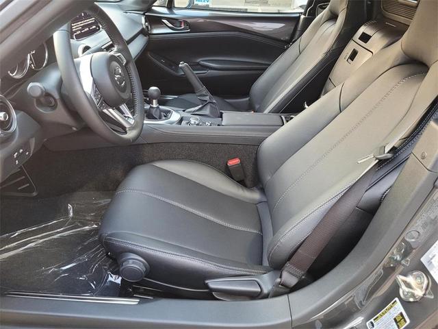 Photo of 2025 Machine Gray Metallic Mazda MX-5 Miata