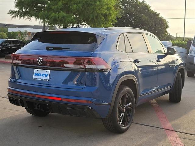 Photo of 2025 Mountain  Lake Blue Volkswagen Atlas Cross Sport