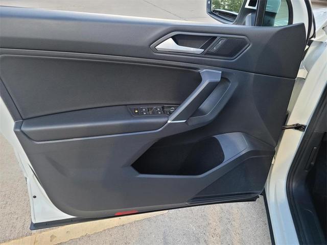 Photo of 2020 Pure White Volkswagen Tiguan