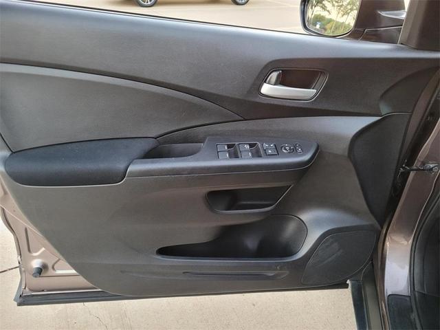 Photo of 2016 Gray Honda CR-V