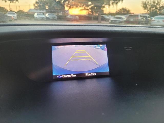 Photo of 2016 Gray Honda CR-V