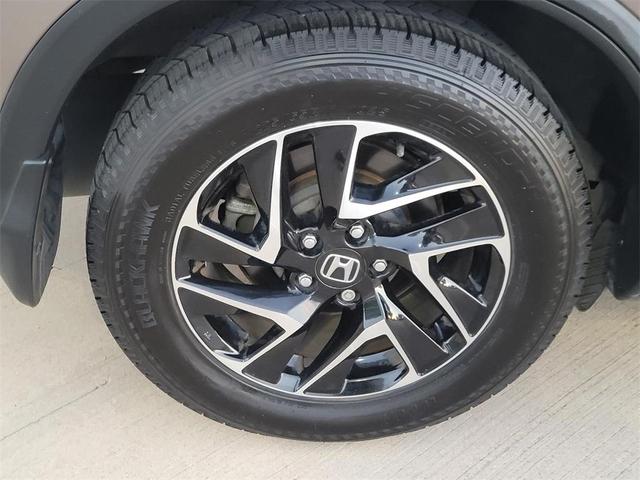 Photo of 2016 Gray Honda CR-V