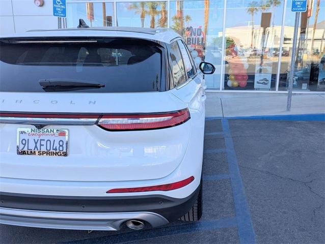 Photo of 2023 Pristine White Metallic Tri-Coat Lincoln Corsair