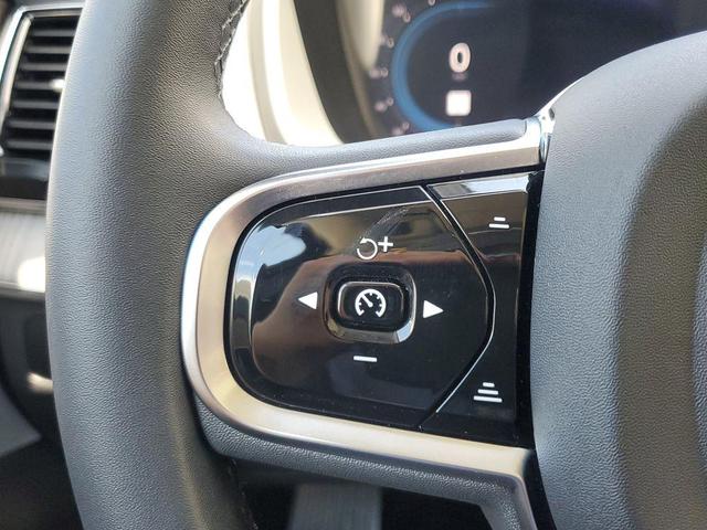 Photo of 2024 Bright Dusk Metallic Volvo XC90