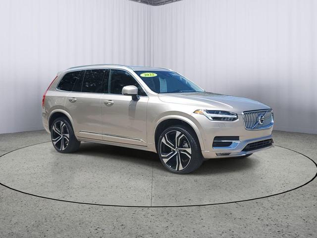 Photo of 2024 Bright Dusk Metallic Volvo XC90