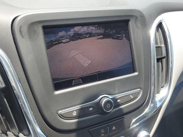 Photo of 2023 Summit White Chevrolet Equinox