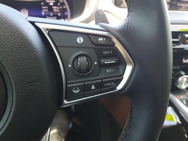 Photo of 2023 Liquid Carbon Metallic Acura MDX