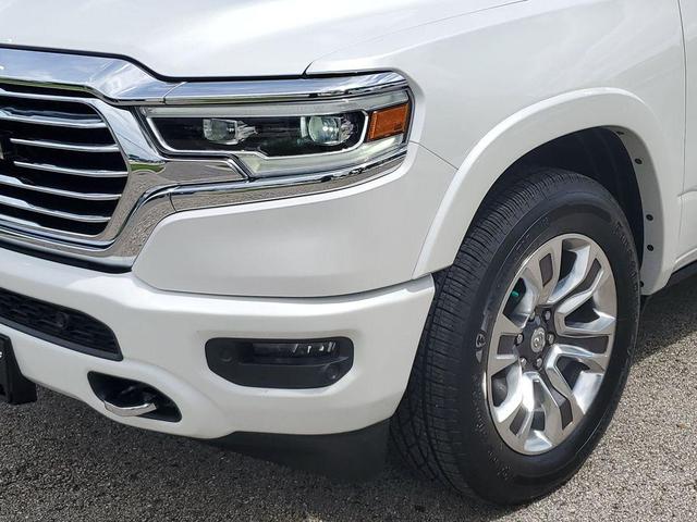 Photo of 2020 Ivory White Tri-Coat Pearlcoat RAM 1500