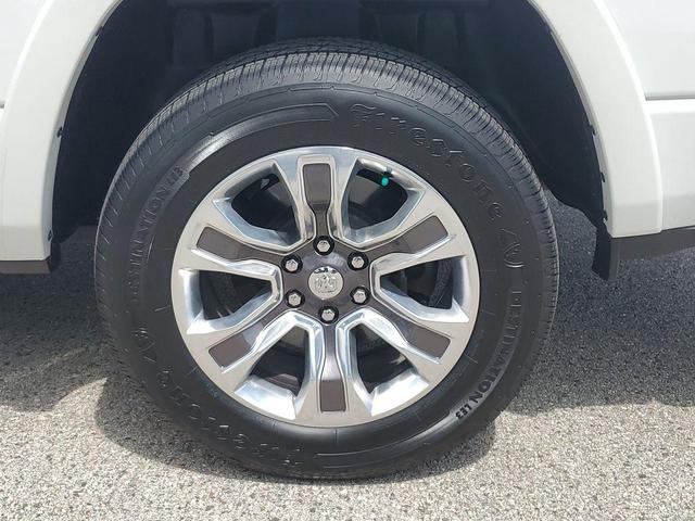 Photo of 2020 Ivory White Tri-Coat Pearlcoat RAM 1500
