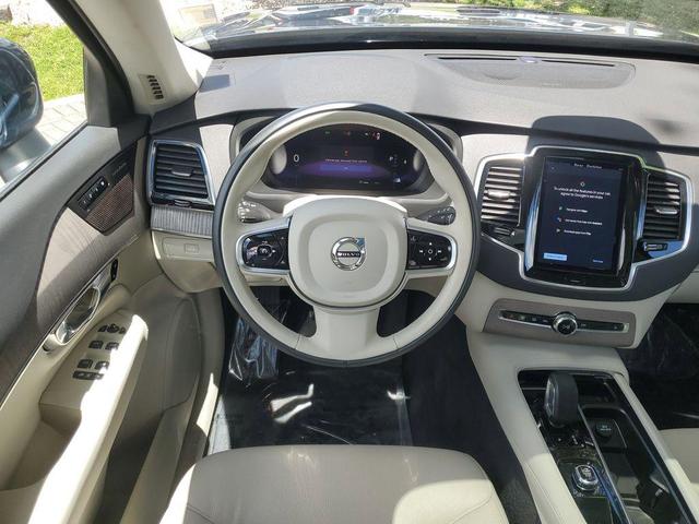 Photo of 2023 Denim Blue Metallic Volvo XC90