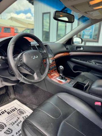 Photo of 2008 GRAY INFINITI G35x
