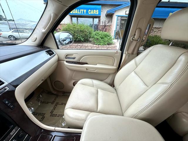 Photo of 2007 Quicksilver Cadillac Escalade EXT