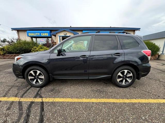 Photo of 2018 Dark Gray Metallic Subaru Forester