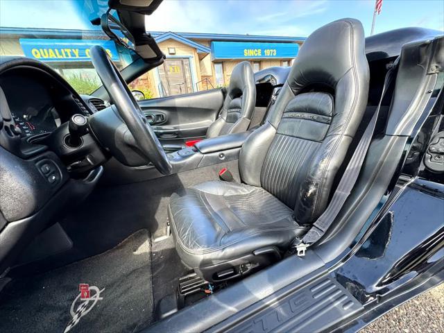 Photo of 1998 Black Chevrolet Corvette