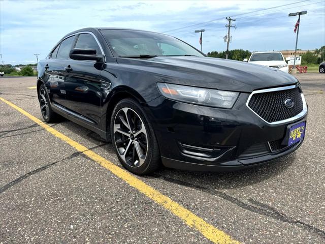 Photo of 2014 Tuxedo Black Metallic Ford Taurus