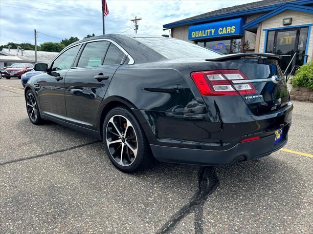 Photo of 2014 Tuxedo Black Metallic Ford Taurus