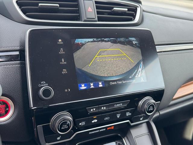 Photo of 2020 Obsidian Blue Pearl Honda CR-V