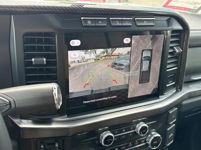Photo of 2024 Agate Black Metallic Ford F-250