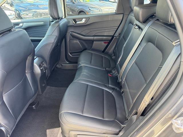 Photo of 2021 Carbonized Gray Metallic Ford Escape