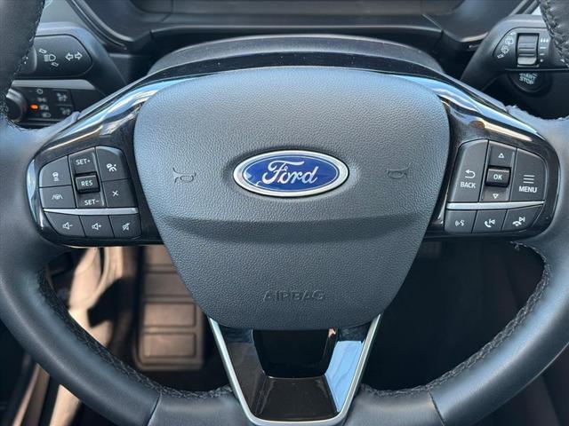 Photo of 2021 Carbonized Gray Metallic Ford Escape