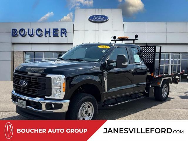 Photo of 2023 Agate Black Metallic Ford F-350
