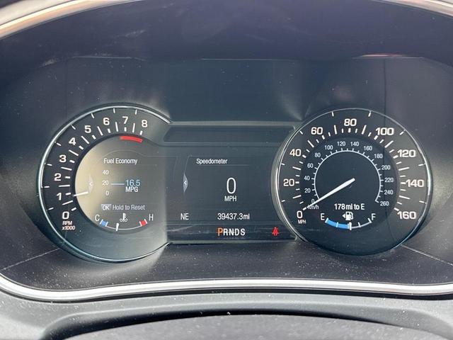 Photo of 2018 Ingot Silver Metallic Lincoln MKX