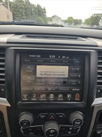 Photo of 2017 Bright White Clearcoat RAM 1500