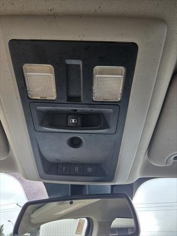 Photo of 2017 Bright White Clearcoat RAM 1500