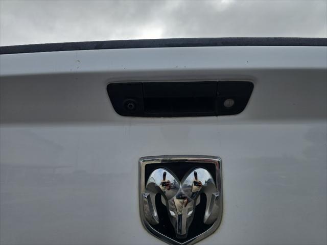 Photo of 2017 Bright White Clearcoat RAM 1500