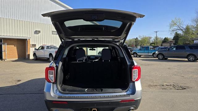 Photo of 2022 Iconic Silver Metallic Ford Explorer