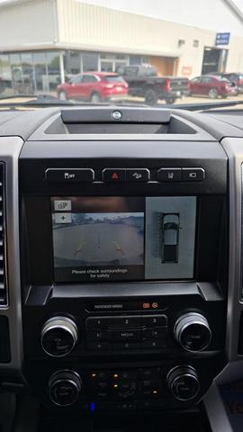 Photo of 2019 Agate Black Metallic Ford F-250
